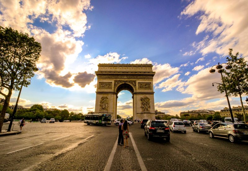 Nos visites guidées à Paris – Les Champs Élysées et le quartier du Palais Royal ☀️🗺️